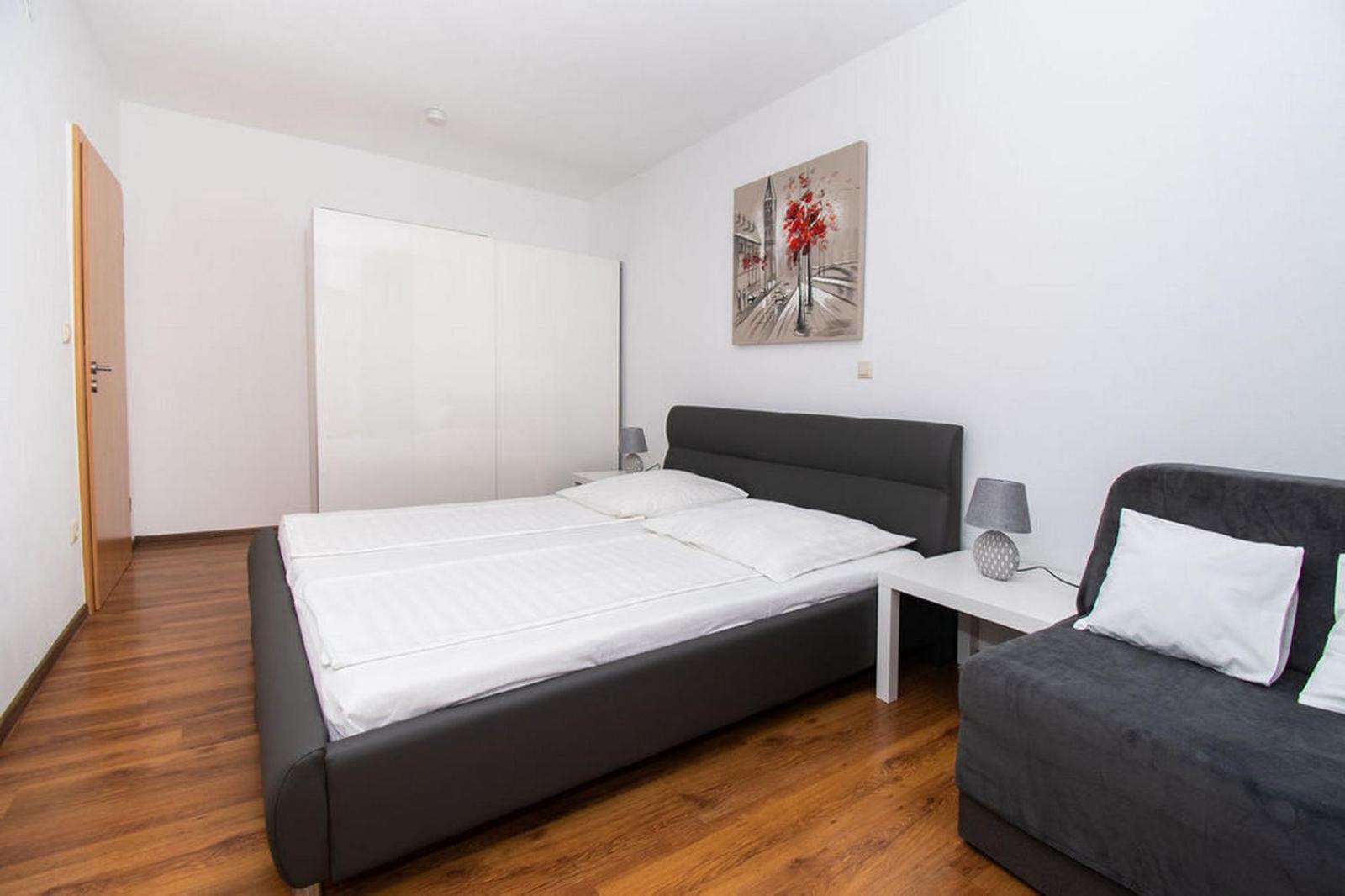 Apartments Kendes โวดีเซ ภายนอก รูปภาพ