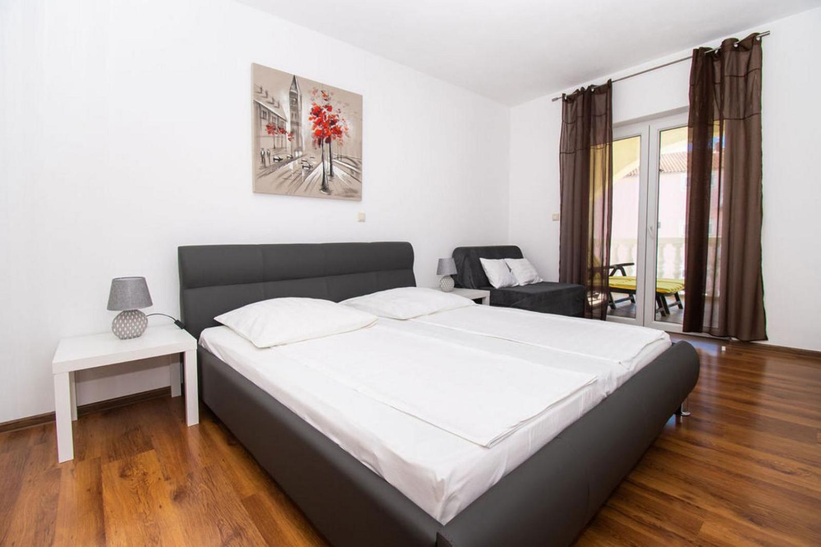 Apartments Kendes โวดีเซ ภายนอก รูปภาพ