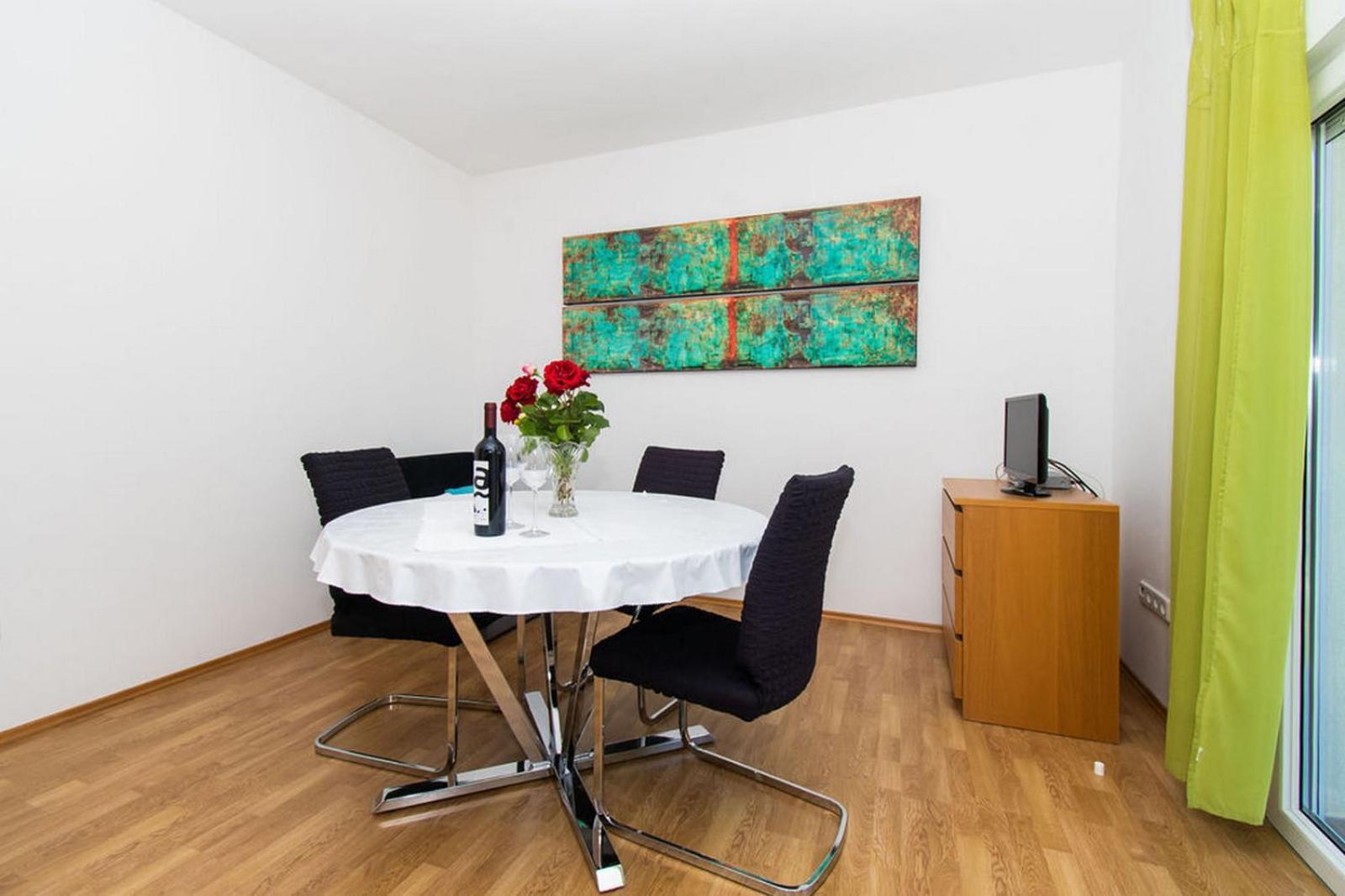 Apartments Kendes โวดีเซ ภายนอก รูปภาพ
